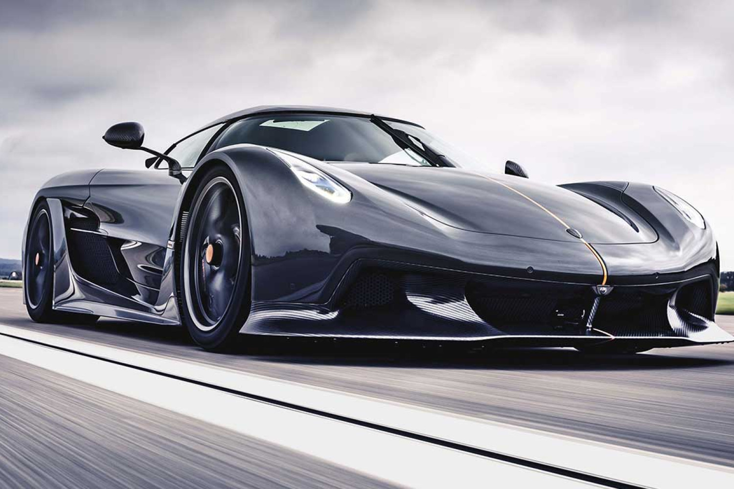 Koenigsegg Jesko Absolut: Švédský rychlostní rekordman a inspirace pro milovníky cestování
