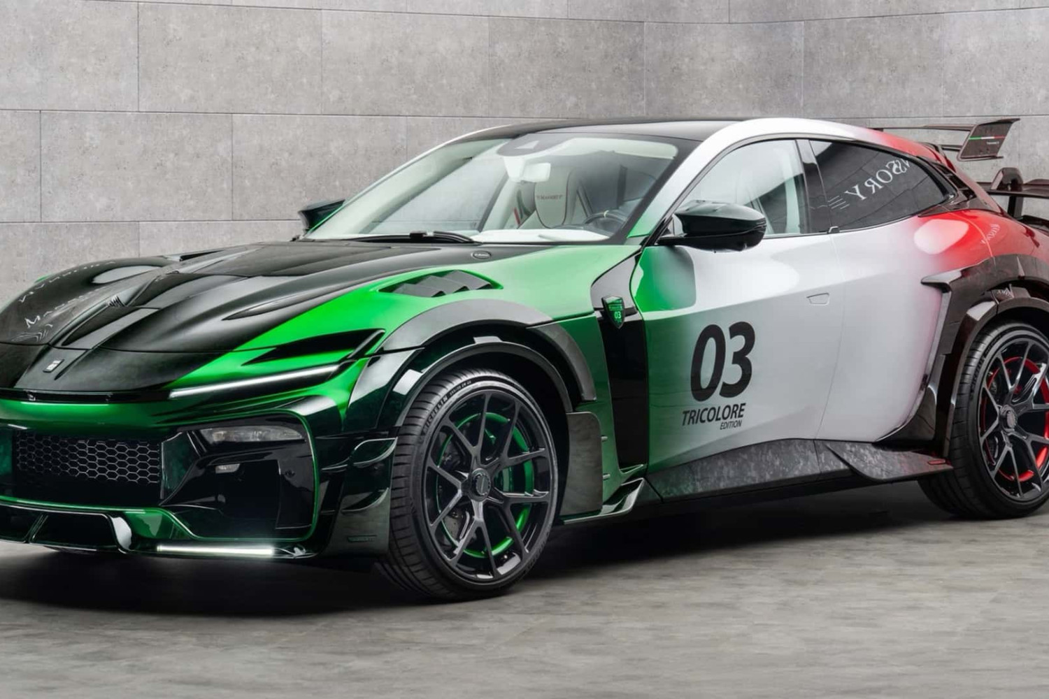 Mansory Poganator Tricolore: Exkluzivní automobilový zážitek pro cestovatele po Itálii