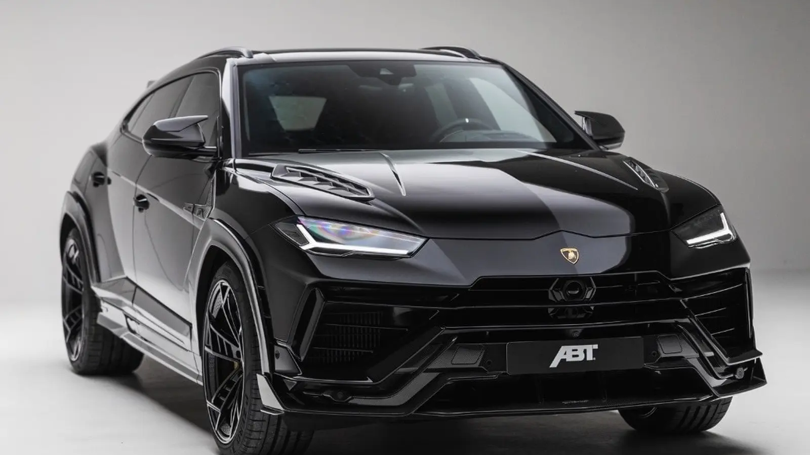 ABT upravil Lamborghini Urus SE na Scatenato s 840 PS