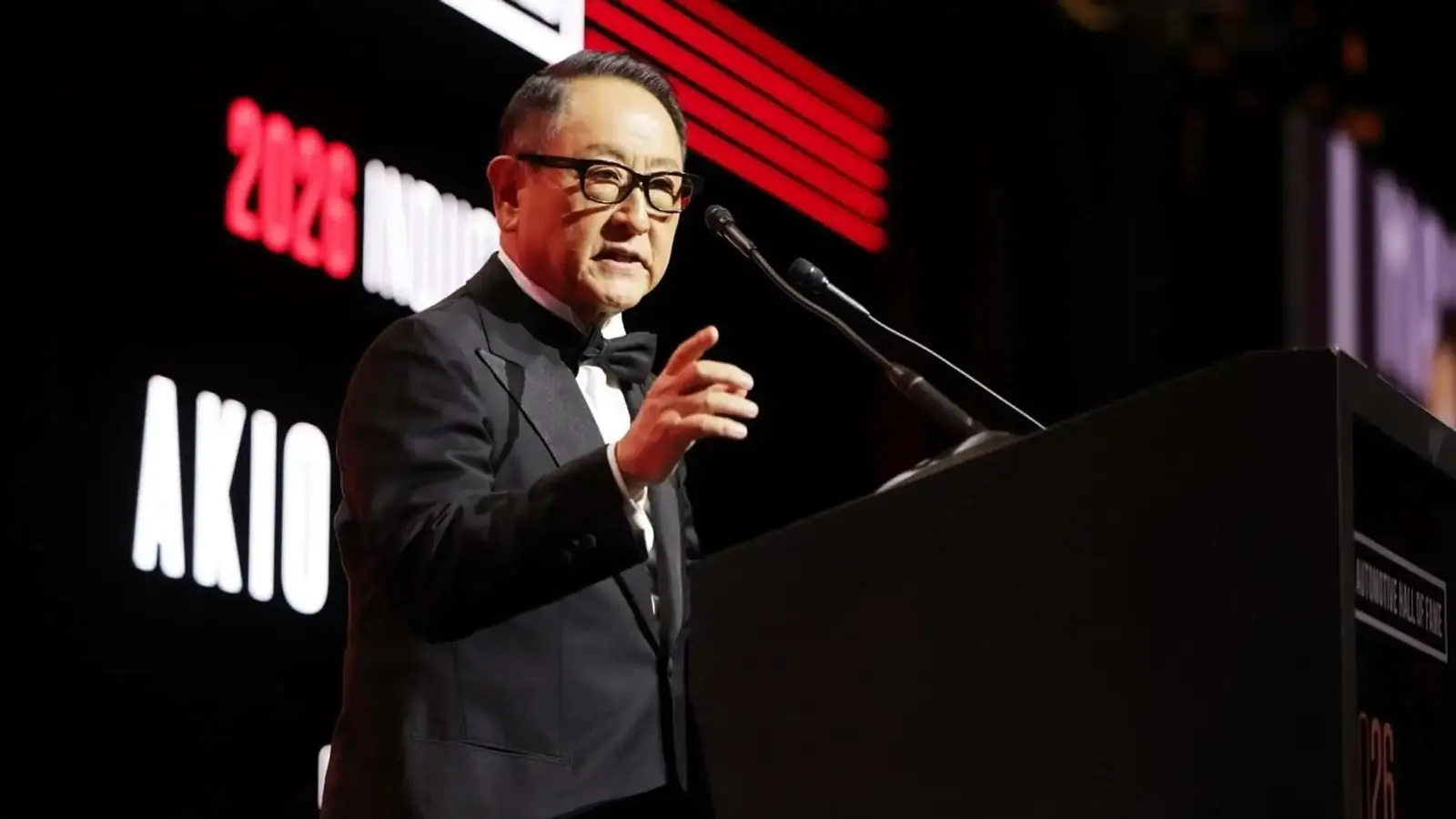 Akio Toyoda vyzývá ke spolupráci v automobilovém průmyslu