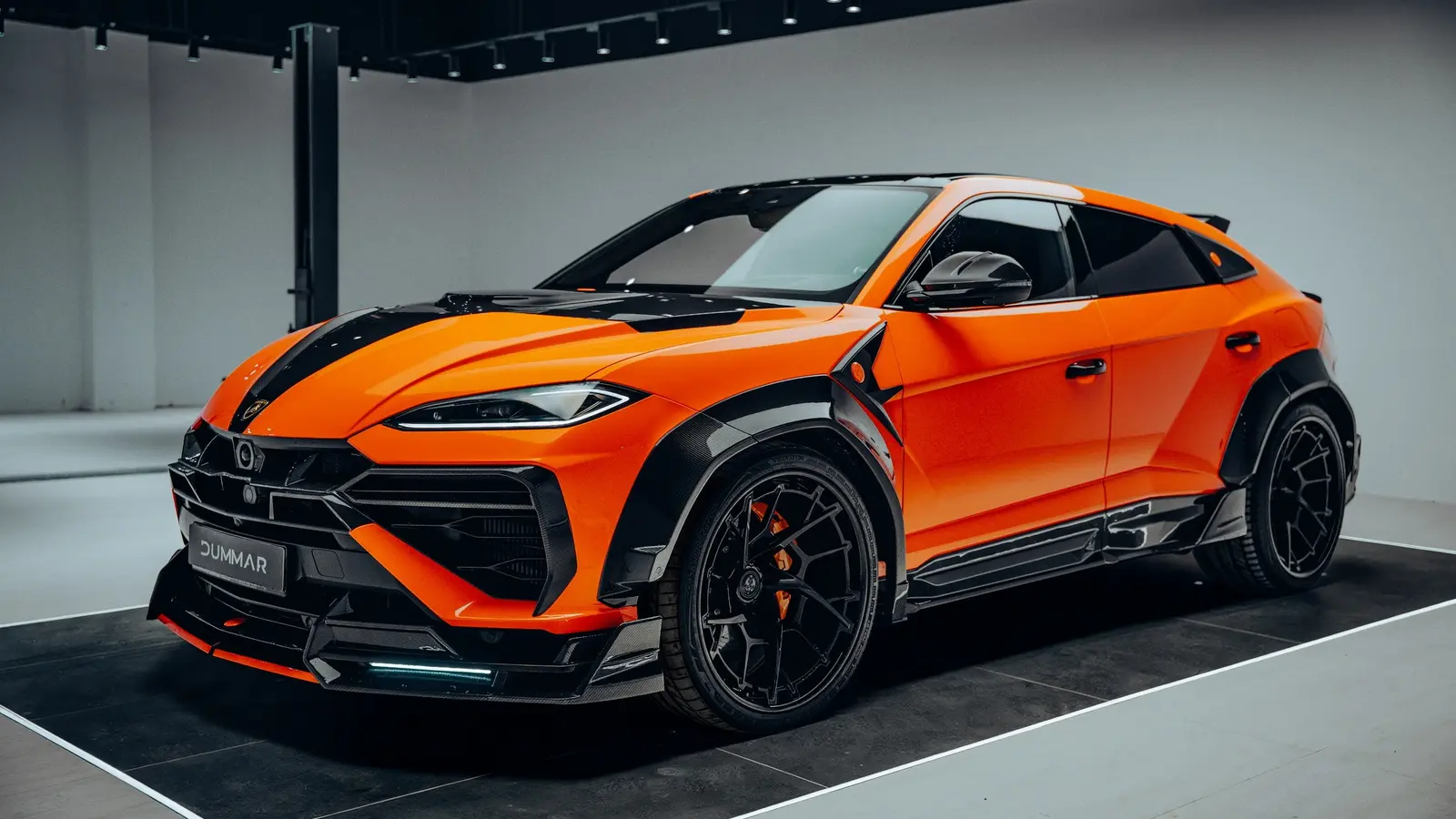 DUMMAR Exclusive představuje widebody kit pro Urus SE